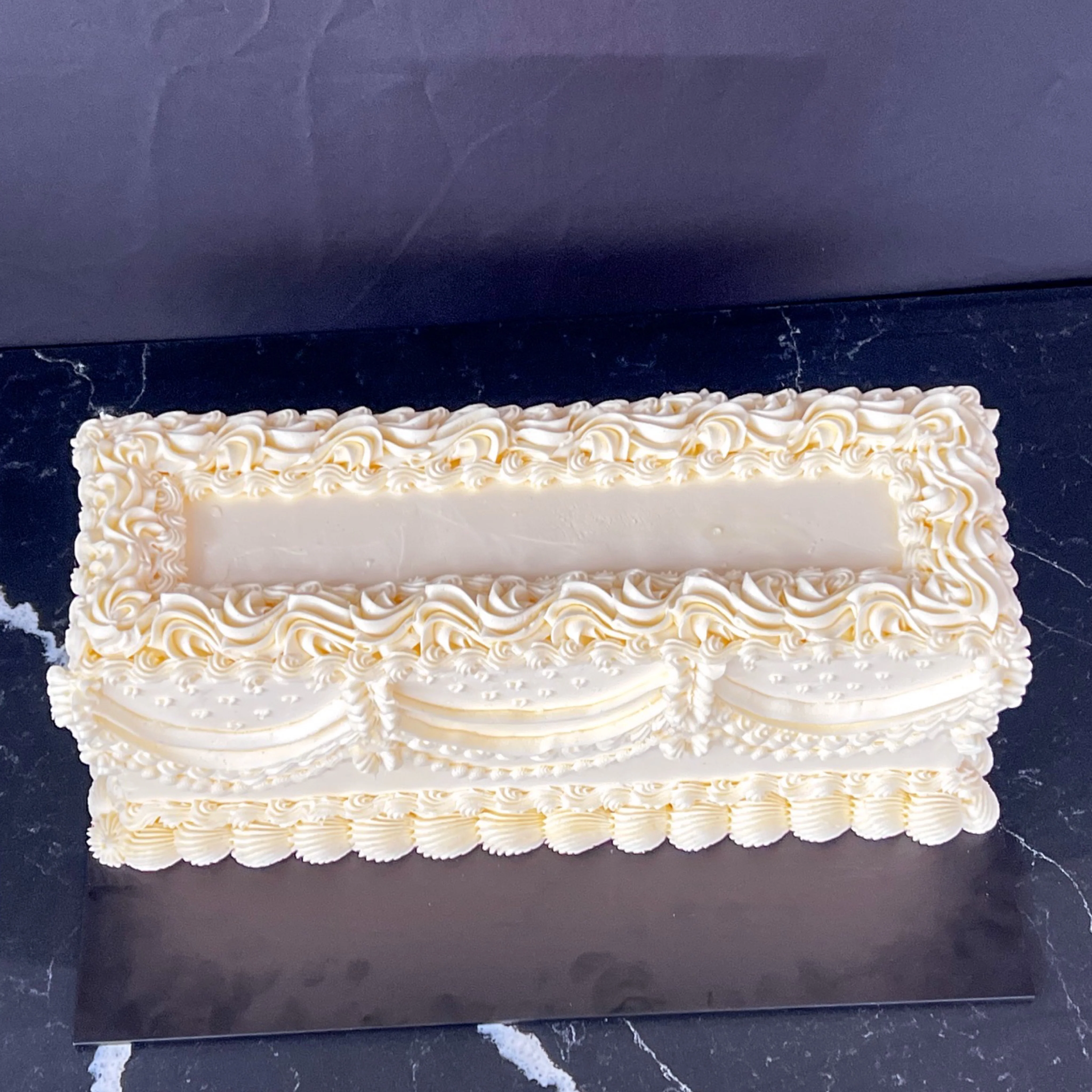 Long Rectangular Vintage Wedding Cake - Image 13