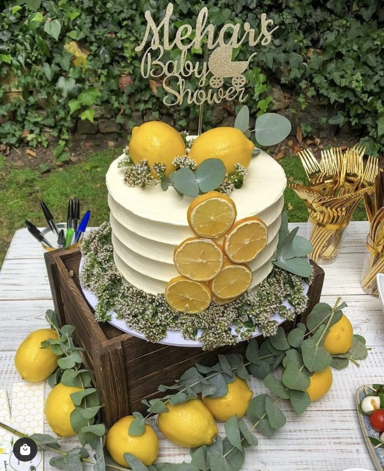 Simply The Zest Wedding Cake - Image 3